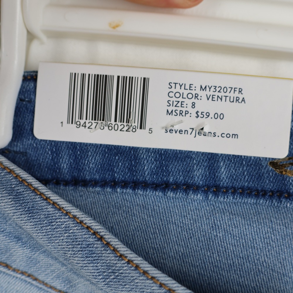 Seven7 Bermuda Shorts Womens 8 Ventura Light Blue Denim Fray Hem Distressed New - Picture 4 of 13